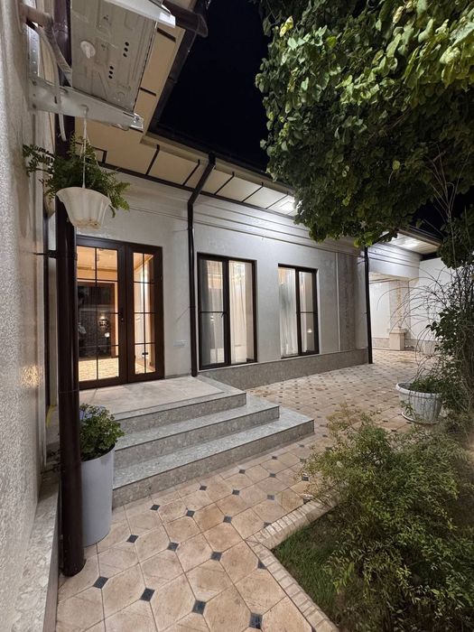 Яшнобадский район. Участок. 3,3 сотки.