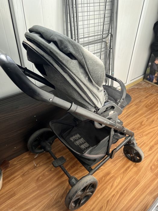 детская коляска Joie