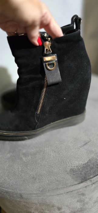 Ghete botine piele