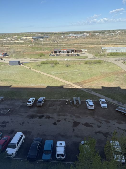 Продается квартира 3-комната мкр 6-86