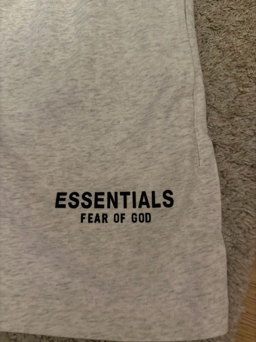 Pantaloni scurti essentials