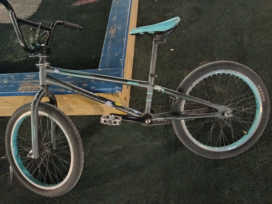Продам велик BMX