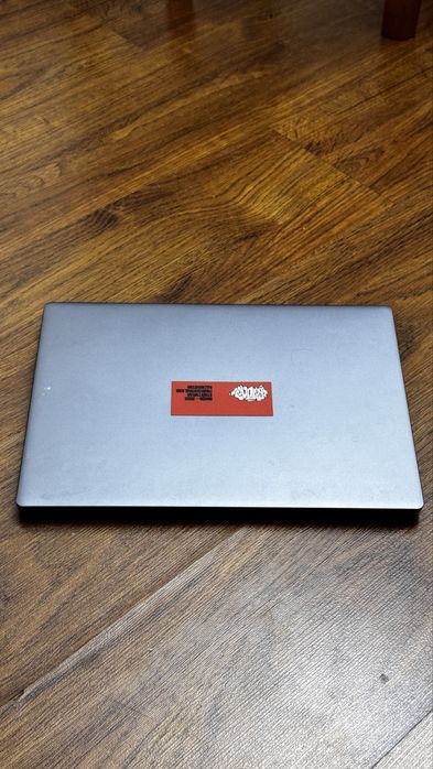 срочно Ноутбук Huawei MateBook D 14