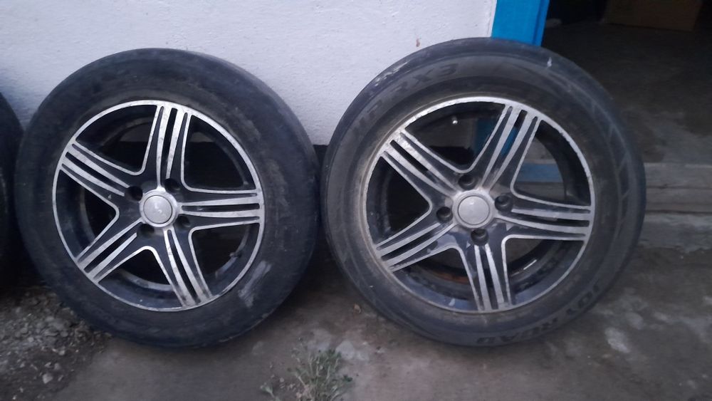 Диск размер R15 срочно