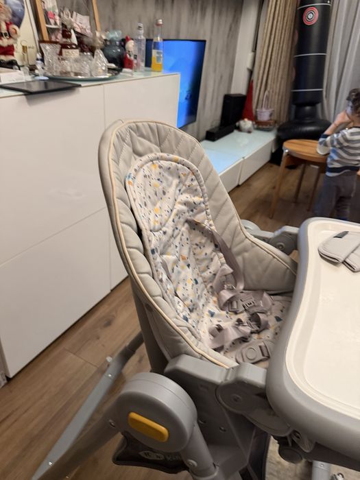 Vand scaun de masa copii Kinderkraft stare foarte buna