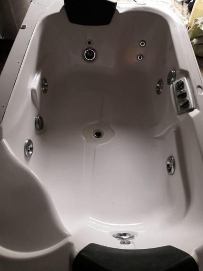 Джакузи ванна душ