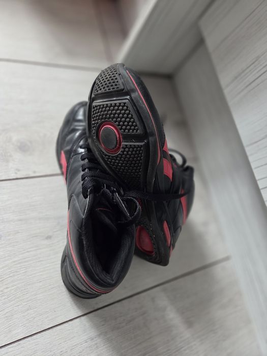 Маратонки Reebok в много добро състояние.