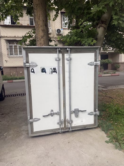 Refrijator labo butka sotikadi