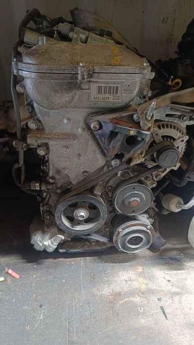 Контрактный двигатель 2ZR-FE из Японии