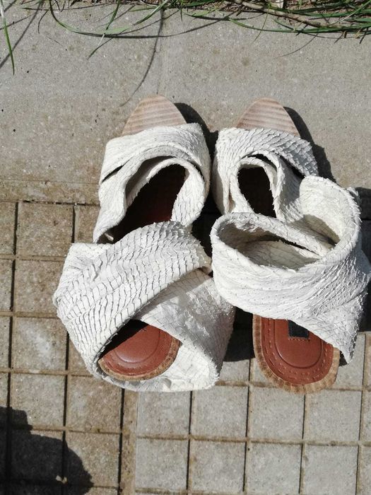 Продавам красиви дамски обувки