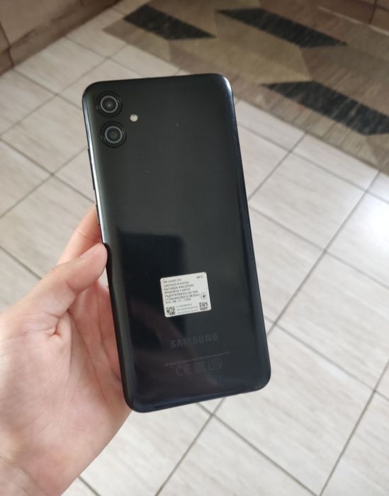Samsung galaxy A04E. 128gb