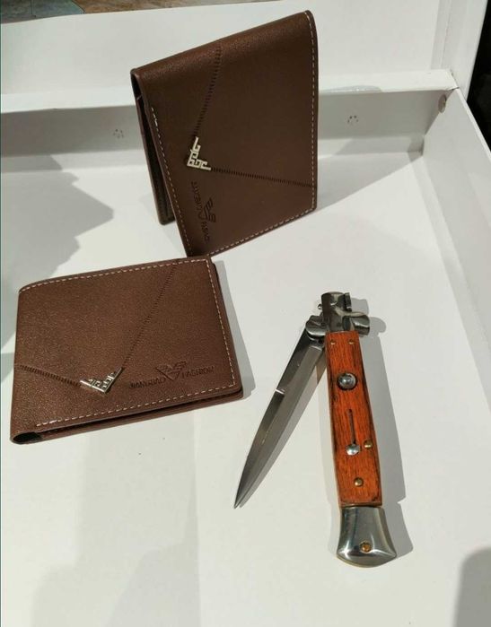 Briceag Stileto 24cm , briceag cu buton automat + portofel cadou