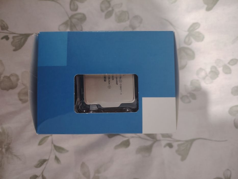 Intel Core i5-14400F (14th Gen) – чисто нов, запечатан
