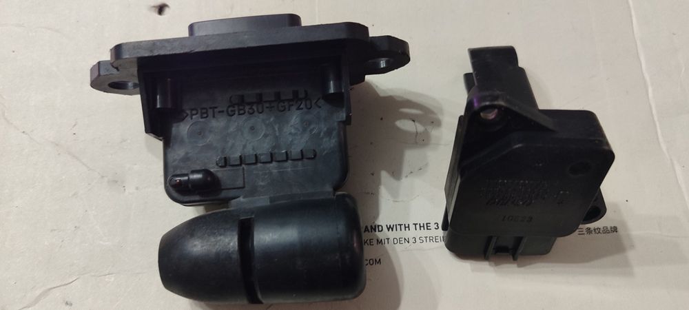 Расходомер Тойота  Виндом  Камри MCV20