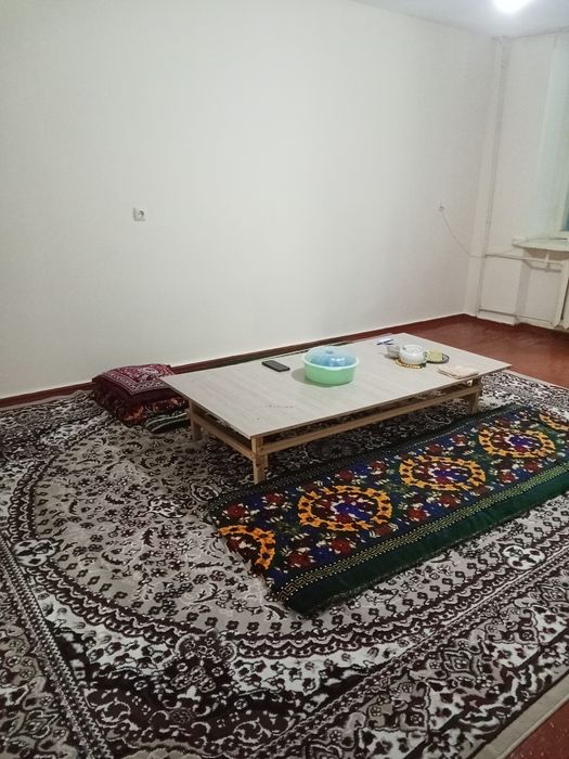 Kivartira bor qizlarga narxini kelishamiz