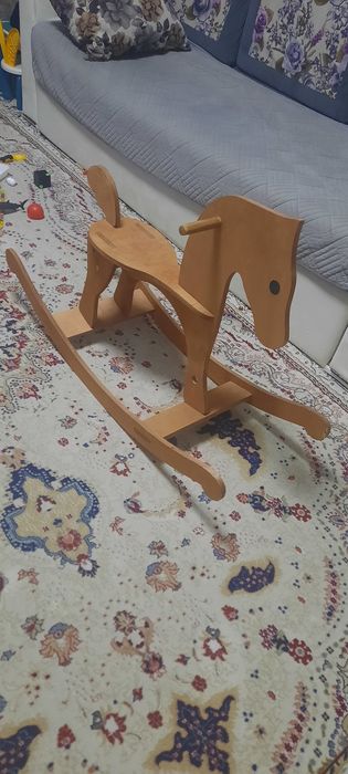 Лошадка качалка детская