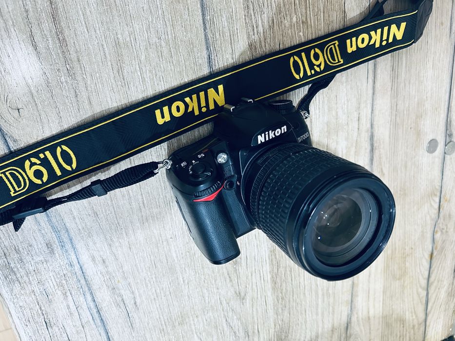 Фотоаппарат Nikon D7000