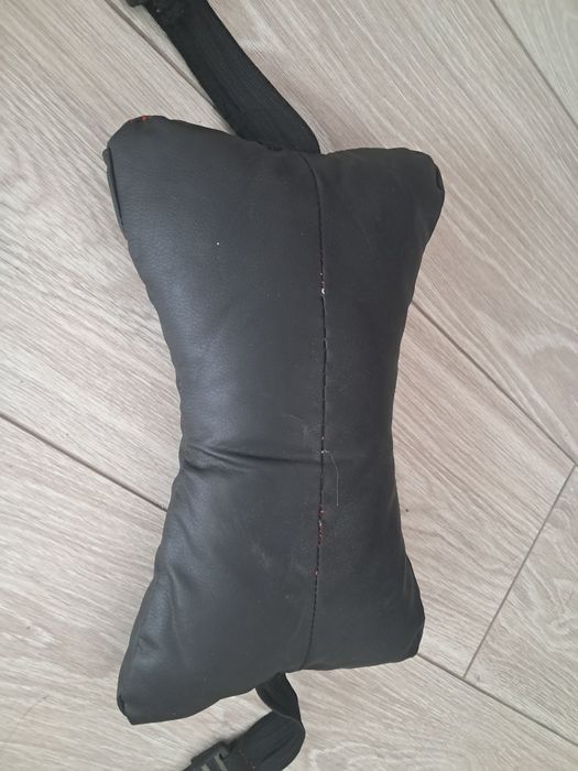 Подушка дорожная продам.