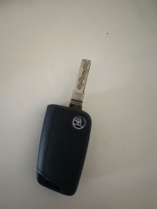 Cheie originală Skoda Octavia 3