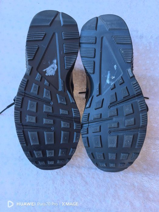 Дамски маратонки nike huarache номер 37 стелка 23,5см