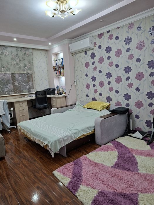 Продажа квартиры банковской 4/4/4 Алмазарский район улица Мухбир. Евро