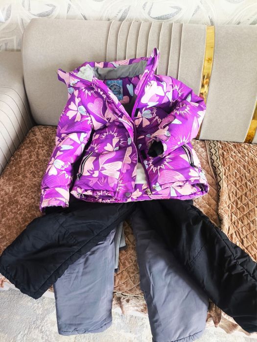 Отдам бесплатно б/у одежду. Самовывоз.