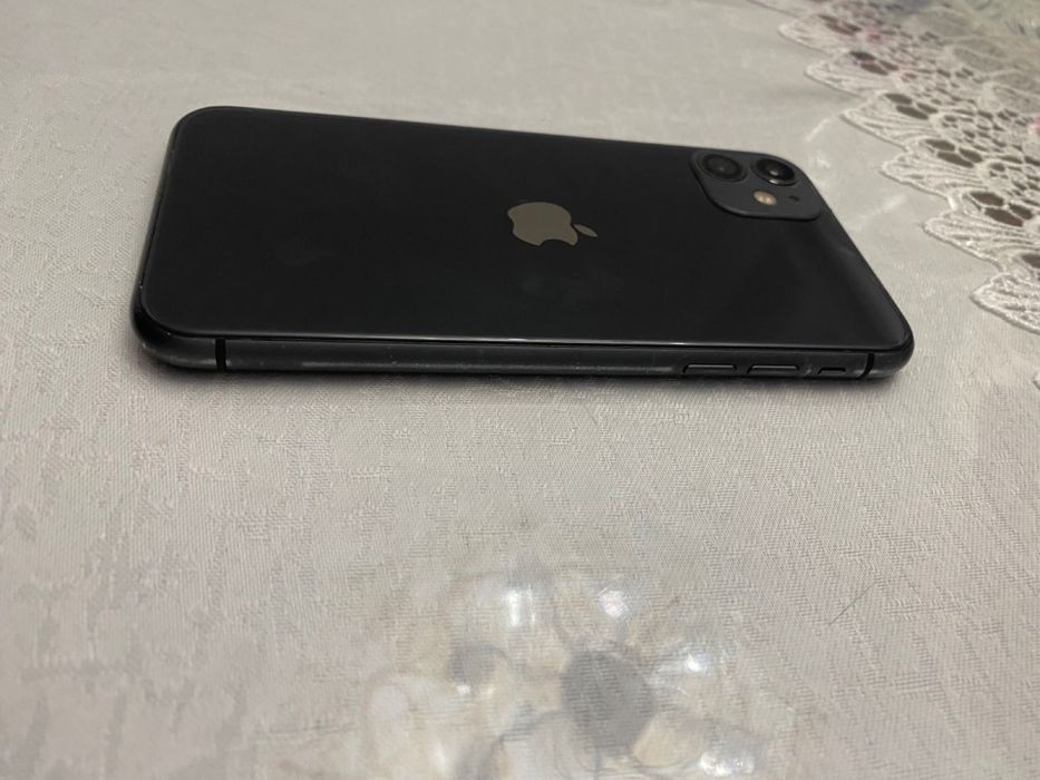 Айфон 11  сатылады