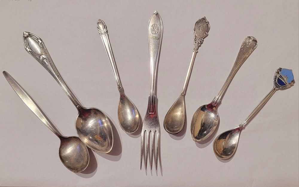 Позлатени и посребрени сувенирни лъжички