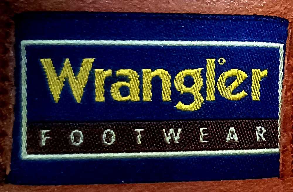 Ghete damă ,,WRANGLER,, din piele nabuc impermeabili mărimea 38