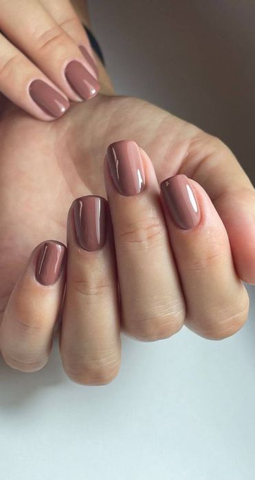 Маникюр / педикюр