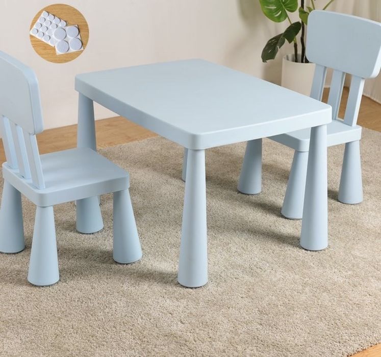 Детский стол со стулом
