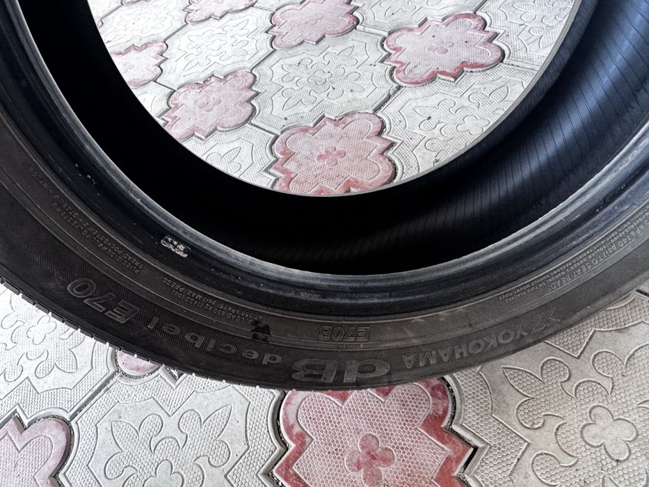 Покрышки б/у 215/55/17