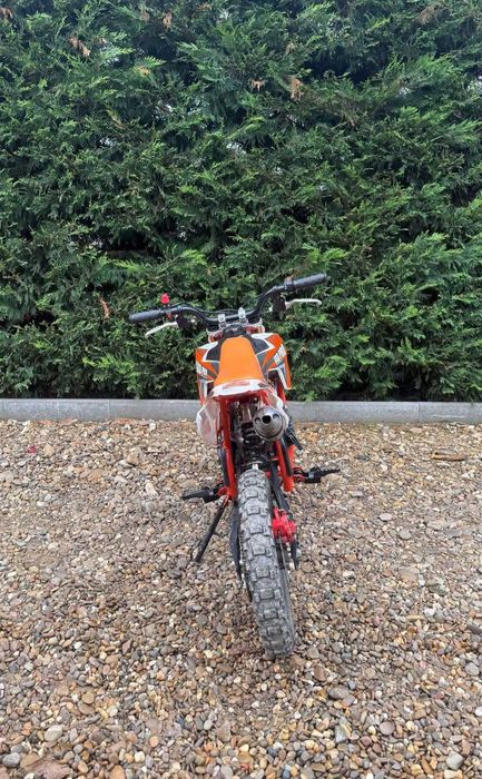 Vând moto cross 49cc 2T