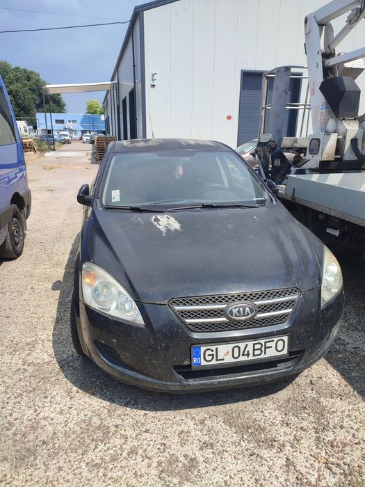 Vând KIA ceed,an 2007