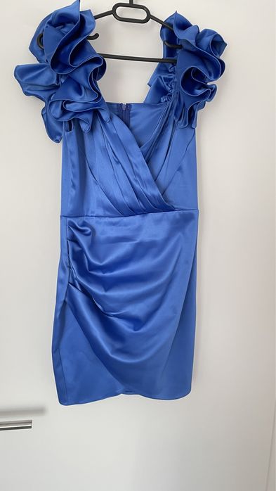 Rochie albastra. Stare ideală