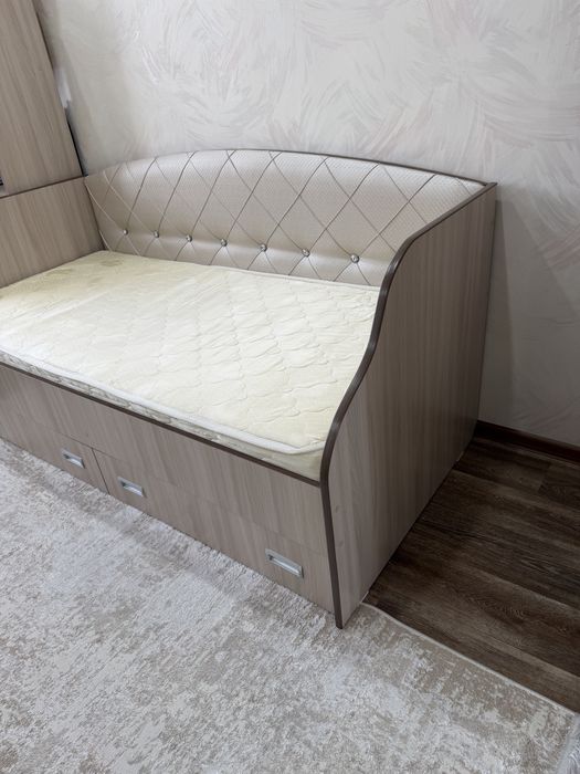 Продам детскую кровать