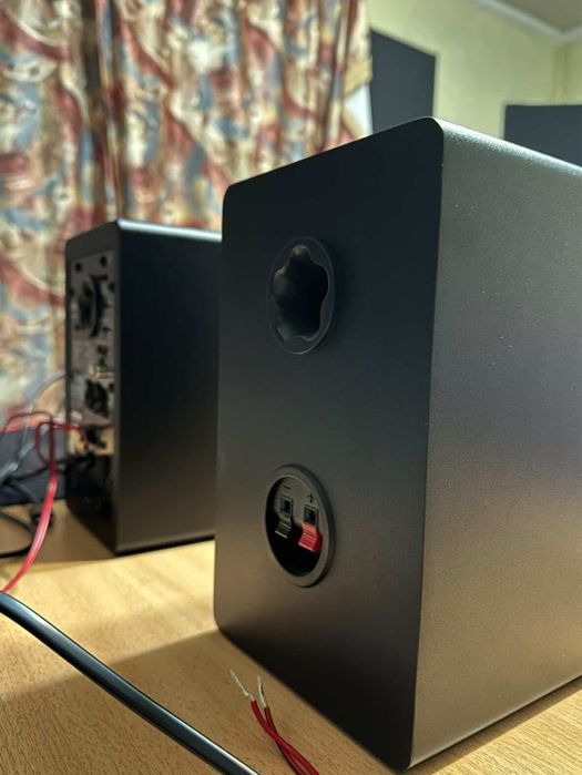 Yamaha hs4 мониторы