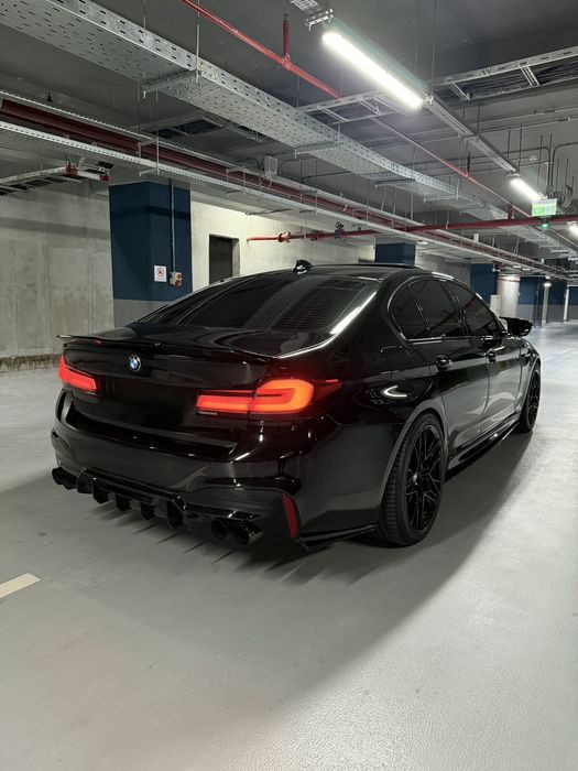 Продам свой Bmw g30 в идеальном состоянии! Фуловой комплектация!