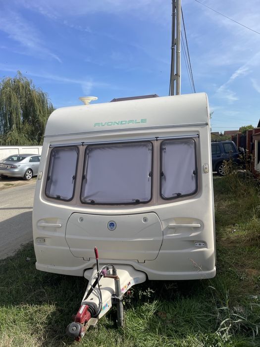 Rulotă Avondale Dart 470/2 | Mover | Duș separat | Fără infiltrații