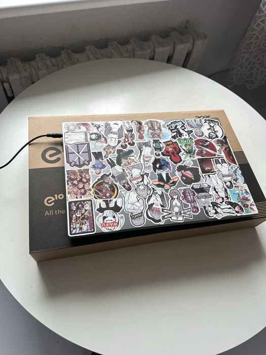 Продам ноутбук Aser E10 ETBook Plus