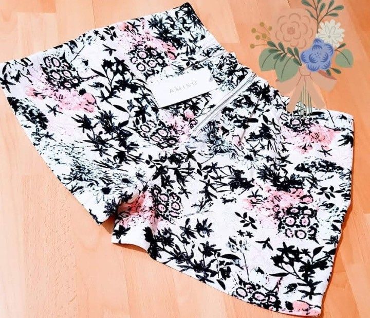 Pantaloni scurți damă/vara/import Italia