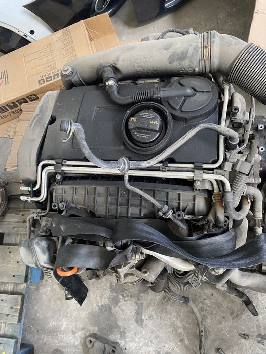 Injectoare vw passat 2.0 TDI cod BKP