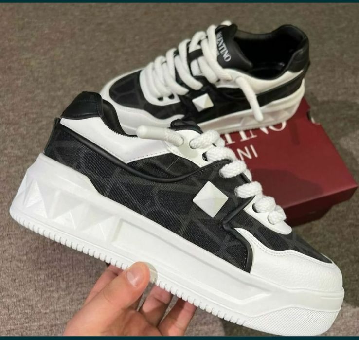 Мъжки сникърси Valentino