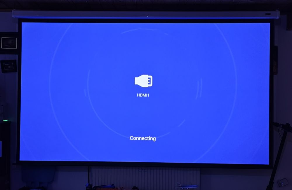 Videoproiector Xgimi H2 + 2 perechi ochelari 3D activi