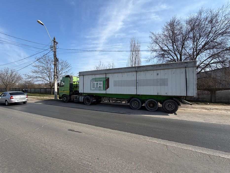 Ansamblu Volvo FH12 420 semiremorca cereale Kaiser