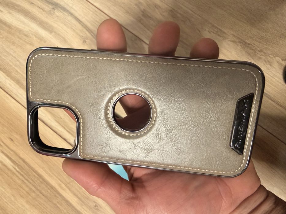 Кейсове iphone 13