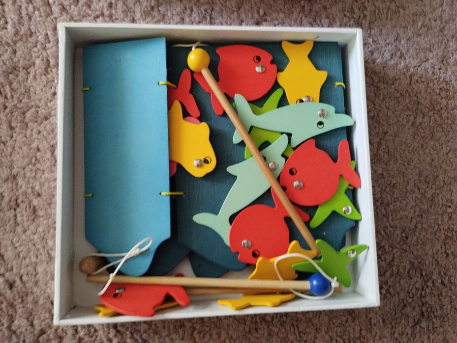 Хващане на рибки с въдици