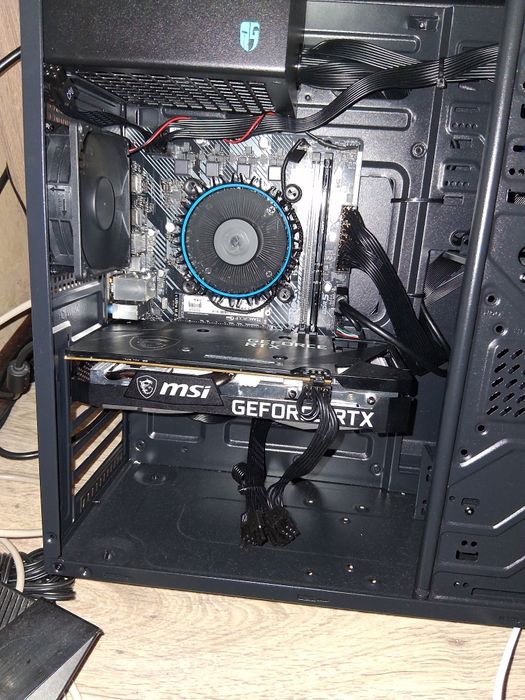 i3 13100f RAM 16GB DDR5 RTX 3050 8GB SSD 512GB