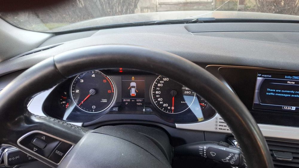 Vand Audi A4 B8 euro5 2010 Automat