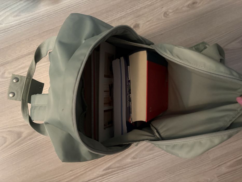 Ghiozdan/rucsac Pull&Bear